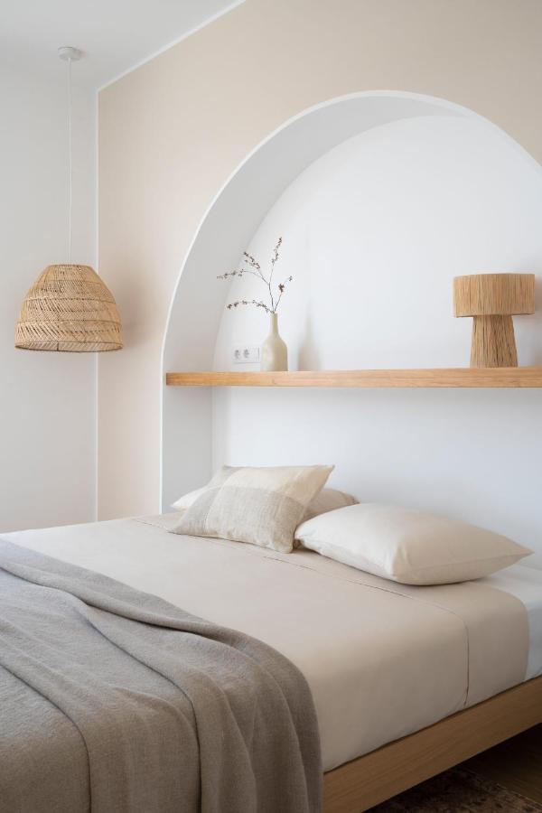 Noma - Design Space With Pool In Willa